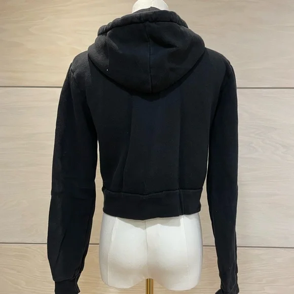 Brandy Melville Black Zip-Up Hoodie - Picture 4 of 5
